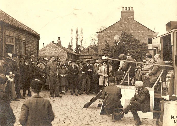 In Debatable Lands – an unsettled settler?